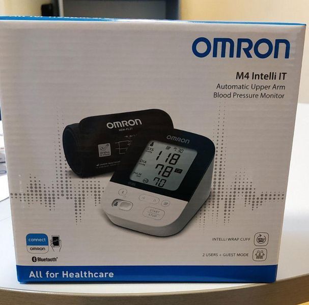 Автоматический тонометр OMRON M4 Intelli IT (HEM-7155T-EBK) 1944510005 фото