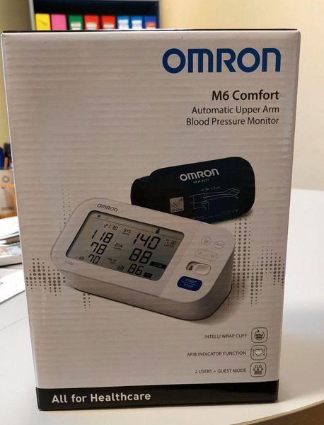 Автоматический тонометр OMRON M6 Comfort (HEM-7360-E) 1944510006 фото
